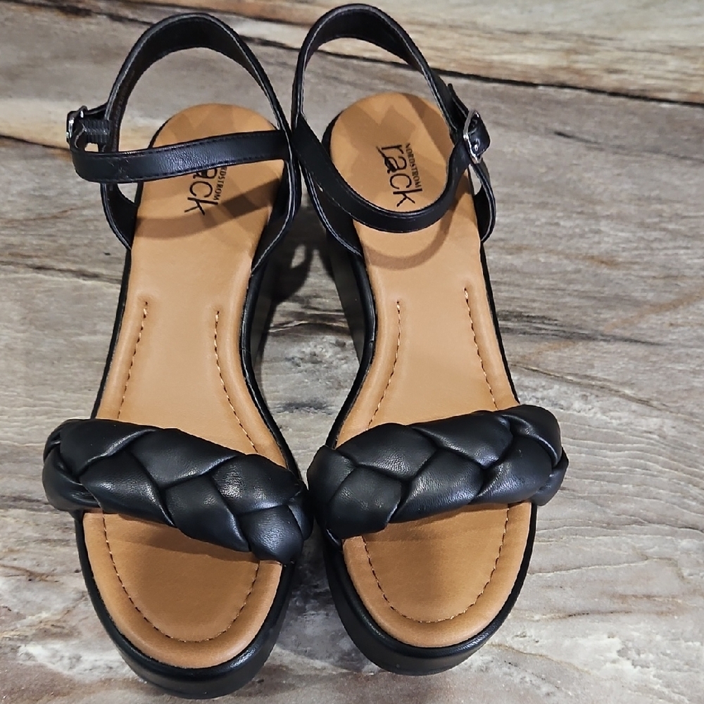 Nordstrom Rack Sandals Size 6.5 Color Black
